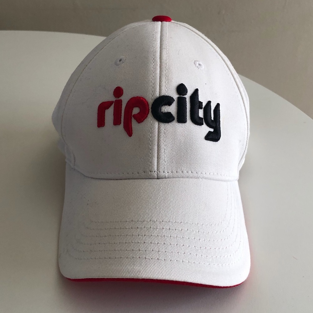 NWOT Portland Trail Blazers baseball cap trailblazers white hat logo unisex